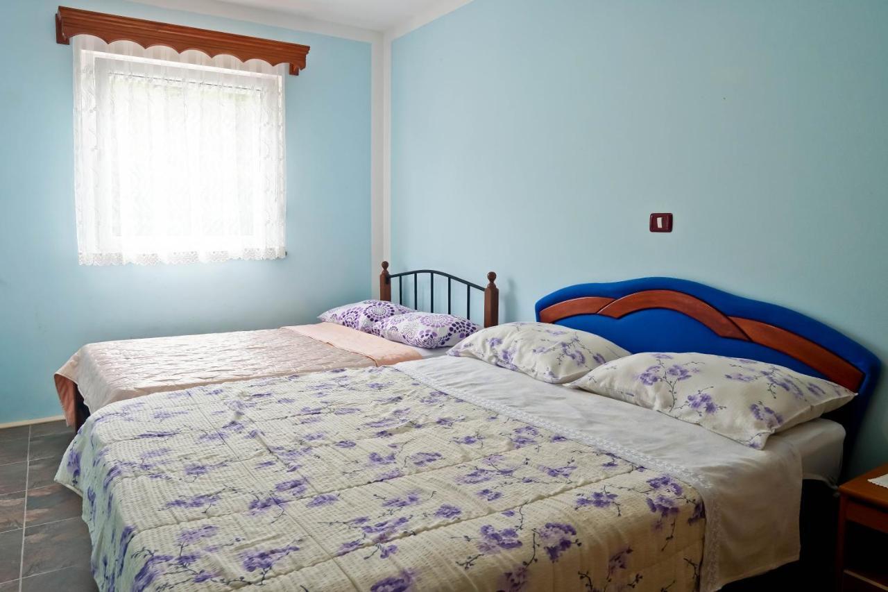 Guest house Veli Vrh